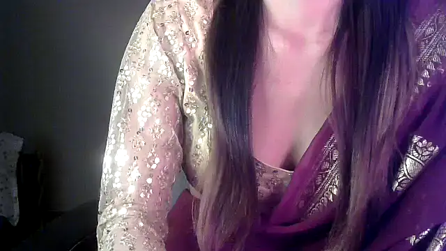 Snapshot of call_me_babyy chatting on February 16, 4:36 pm call me babyy online show from February 16, 4:36 pm