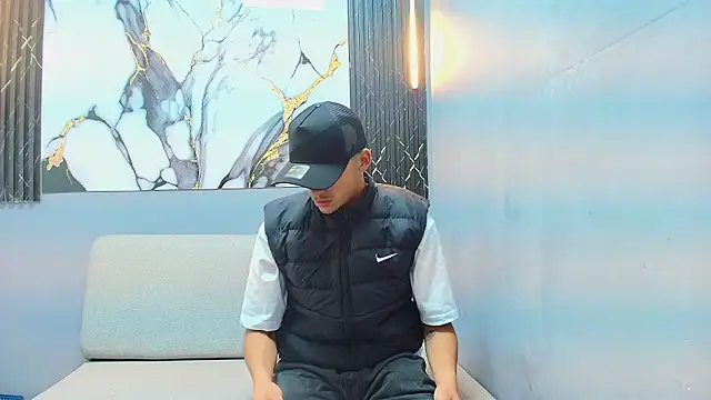 Snapshot of samuel_wyatt chatting on February 14, 12:13 pm samuel wyatt online show from February 14, 12:13 pm