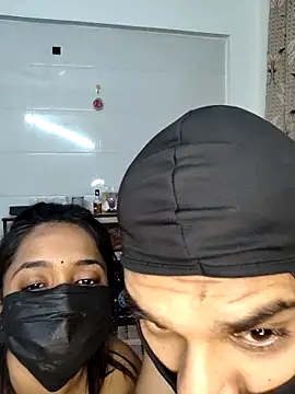 Curvy Simran online show from March 1, 10:45 pm