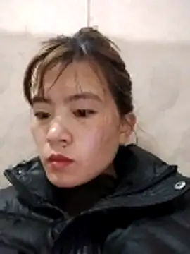 Snapshot of Queen-love45 chatting on February 10, 1:32 am Queen-love45 online show from February 10, 1:32 am