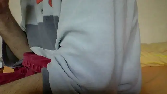 Snapshot of AlexRue chatting on April 30, 5:08 pm AlexRue online show from April 30, 5:08 pm