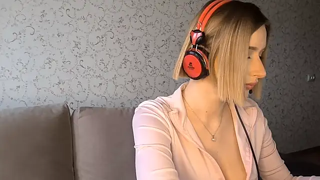 DeliciaBagnoli online show from March 19, 1:59 pm