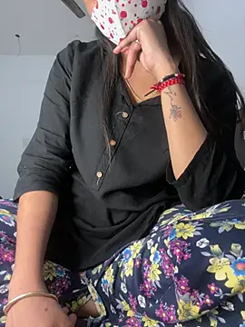 Snapshot of kavyababy00 chatting on February 7, 12:09 pm kavyababy00 online show from February 7, 12:09 pm