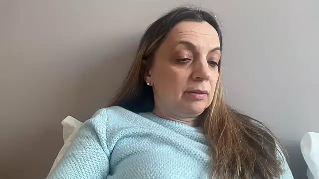 Snapshot of ShyFlameLive chatting on March 1, 4:20 pm ShyFlameLive online show from March 1, 4:20 pm