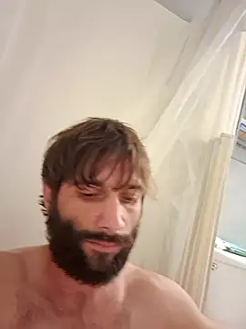 TrndSettr online show from March 5, 12:28 am