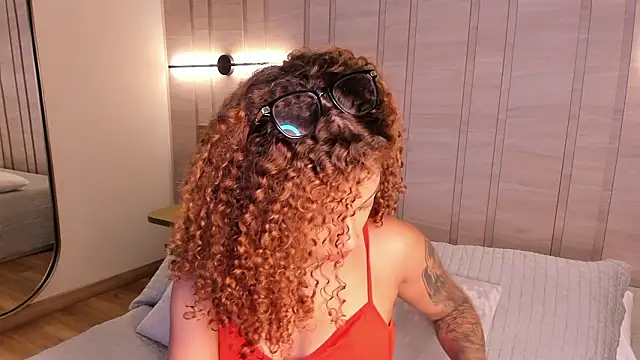 Sienna brunette online show from March 29, 12:27 pm