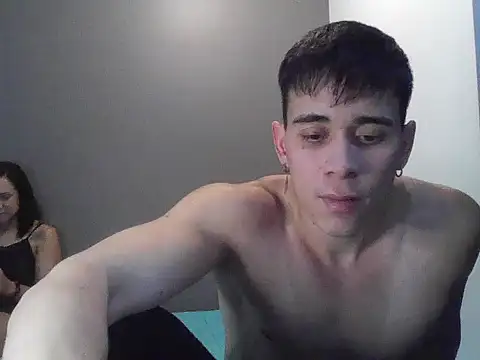 chamo6699 online show from May 9, 9:53 pm