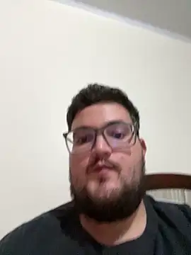 Snapshot of Jmlbsuchi chatting on February 1, 6:56 am Jmlbsuchi online show from February 1, 6:56 am