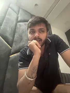 Snapshot of Rocky_mental chatting on February 16, 7:21 pm Rocky mental online show from February 16, 7:21 pm