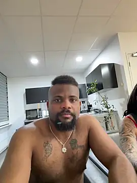 BigCatXLOfficial online show from April 3, 7:01 pm