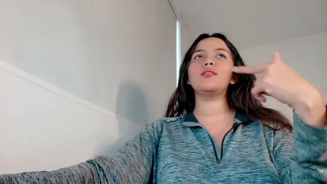 paulina ponce online show from April 8, 10:43 pm