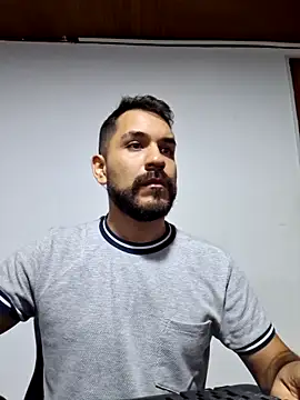 Snapshot of noa_desire chatting on February 8, 8:12 pm noa desire online show from February 8, 8:12 pm