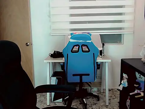 duvisex19 online show from February 8, 4:27 am