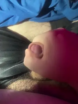 Snapshot of mmmdaddy69666 chatting on February 13, 2:40 am mmmdaddy69666 online show from February 13, 2:40 am