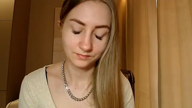 BluueSilk online show from January 16, 9:16 am