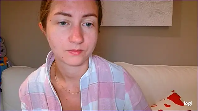 BluueSilk online show from October 10, 5:06 am