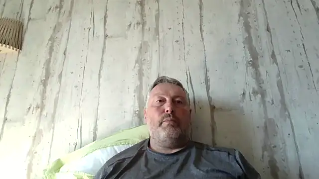 doudou310 online show from April 8, 8:25 am