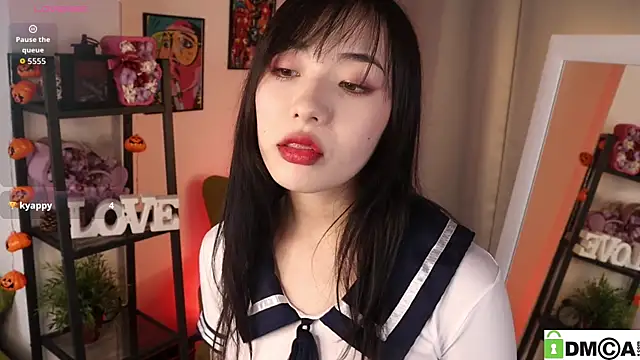 Noiry Vuvez online show from April 10, 8:13 pm