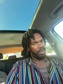 Snapshot of makemestayhard chatting on February 18, 4:36 pm makemestayhard online show from February 18, 4:36 pm