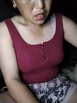 Snapshot of Tina-beo chatting on May 15, 8:27 pm Tina-beo online show from May 15, 8:27 pm