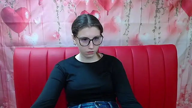 LilianaShine online show from March 25, 6:08 am