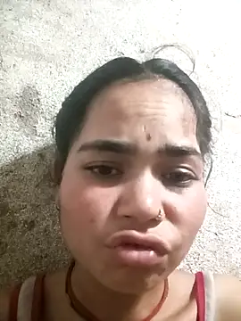Snapshot of Sunali_Bendre chatting on April 26, 2:37 pm Sunali Bendre online show from April 26, 2:37 pm