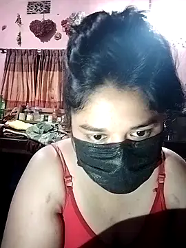 Snapshot of x_-hot chatting on February 24, 5:05 am x -hot online show from February 24, 5:05 am