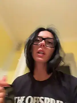 Snapshot of alibi_room chatting on July 25, 8:28 pm alibi room online show from July 25, 8:28 pm