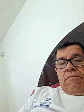 Snapshot of eros3442 chatting on February 26, 11:26 pm eros3442 online show from February 26, 11:26 pm