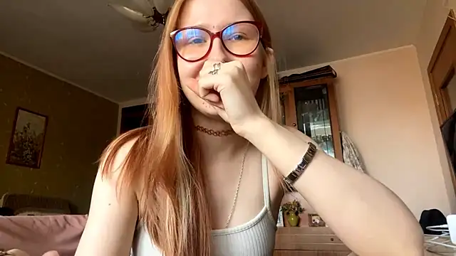 Snapshot of LaureenVielma chatting on March 14, 7:36 am LaureenVielma online show from March 14, 7:36 am