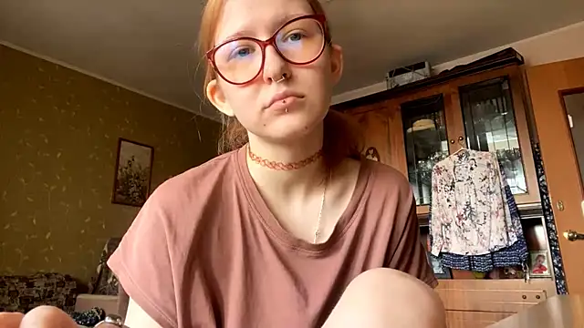 Snapshot of LaureenVielma chatting on March 30, 8:48 am LaureenVielma online show from March 30, 8:48 am