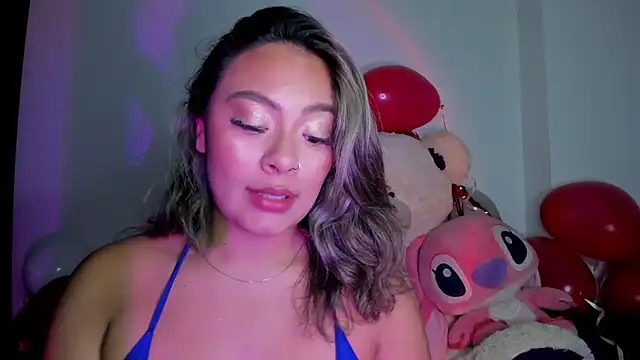 Snapshot of Kylievoos chatting on February 21, 1:39 am Kylievoos online show from February 21, 1:39 am