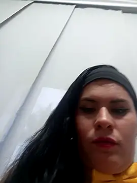 paris laurens online show from February 16, 11:01 pm