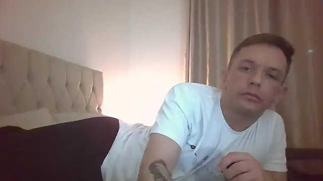 Snapshot of verscub6969 chatting on February 28, 9:49 pm verscub6969 online show from February 28, 9:49 pm