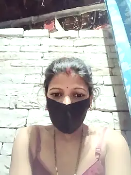 Snapshot of Divya-11431 chatting on March 4, 10:49 pm Divya-11431 online show from March 4, 10:49 pm