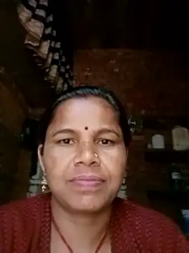 Snapshot of Pooja_sahu chatting on February 3, 6:51 am Pooja sahu online show from February 3, 6:51 am