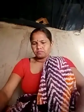 Snapshot of Pooja_sahu chatting on February 8, 4:16 am Pooja sahu online show from February 8, 4:16 am