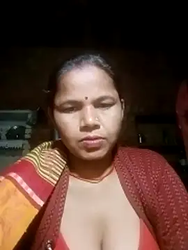 Snapshot of Pooja_sahu chatting on February 25, 9:02 pm Pooja sahu online show from February 25, 9:02 pm