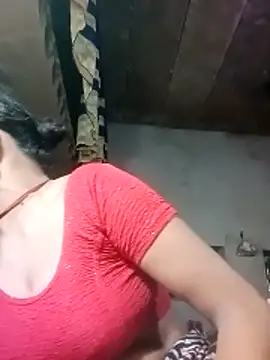 Snapshot of Pooja_sahu chatting on April 24, 6:54 pm Pooja sahu online show from April 24, 6:54 pm