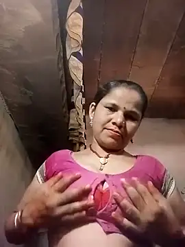 Snapshot of Pooja_sahu chatting on May 15, 5:25 am Pooja sahu online show from May 15, 5:25 am