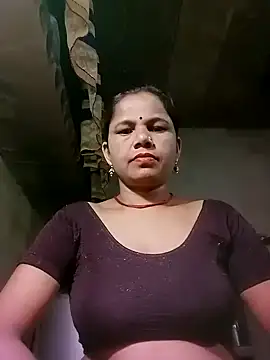 Snapshot of Pooja_sahu chatting on May 15, 5:31 pm Pooja sahu online show from May 15, 5:31 pm