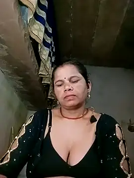 Snapshot of Pooja_sahu chatting on June 5, 8:58 pm Pooja sahu online show from June 5, 8:58 pm