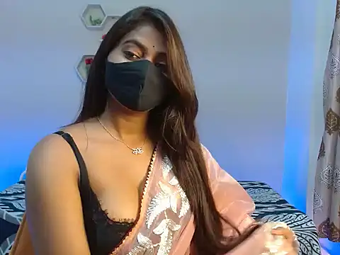 Hotginni4 online show from June 16, 5:48 pm