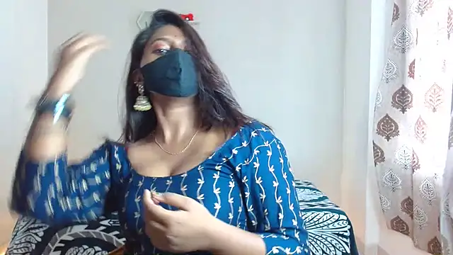 Hotginni4 online show from July 5, 7:48 am