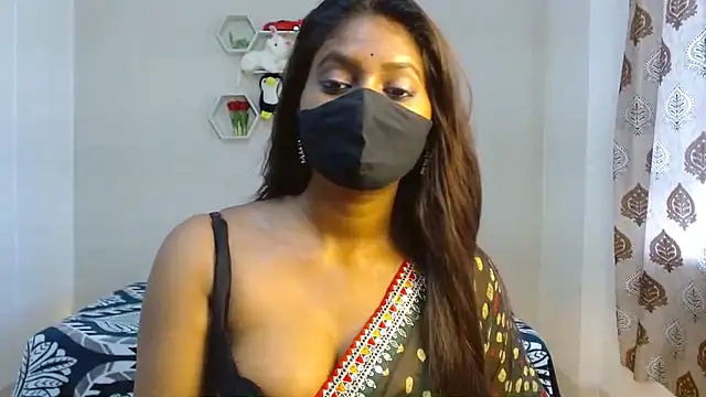 Hotginni4 online show from July 9, 6:17 am