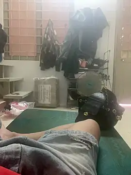 Snapshot of anhduong11 chatting on February 28, 8:59 am anhduong11 online show from February 28, 8:59 am