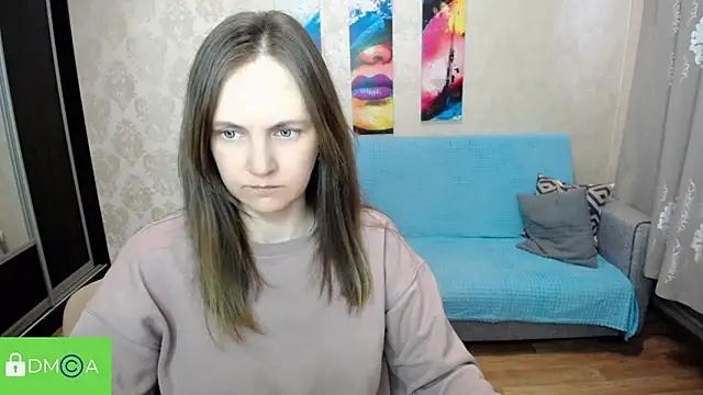 Senora Pepper online show from April 1, 11:11 am