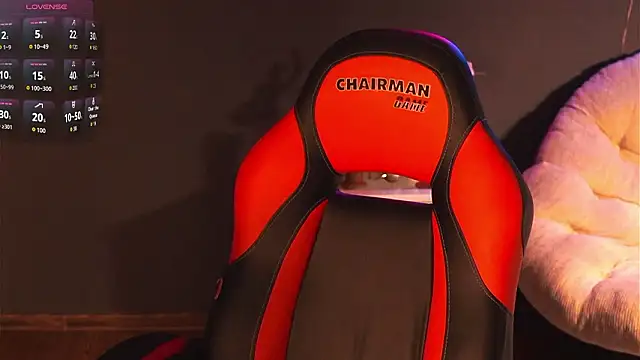 Snapshot of Swan_Megan chatting on February 21, 4:08 pm Swan Megan online show from February 21, 4:08 pm