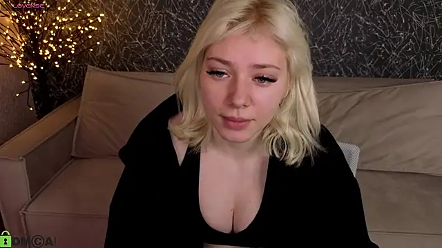 Kate Krose online show from April 3, 12:52 am