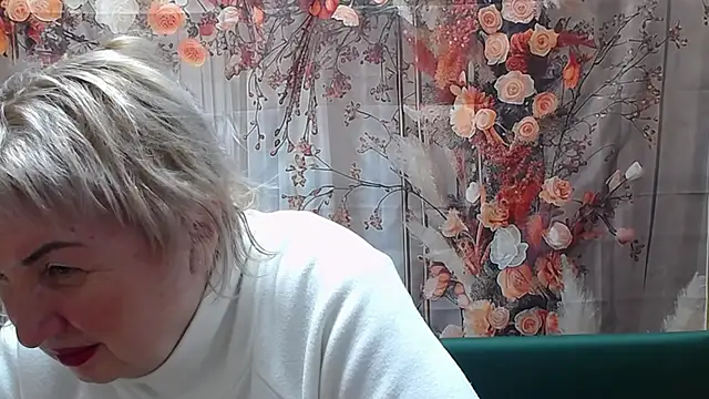 RenataDaster online show from February 20, 5:57 pm